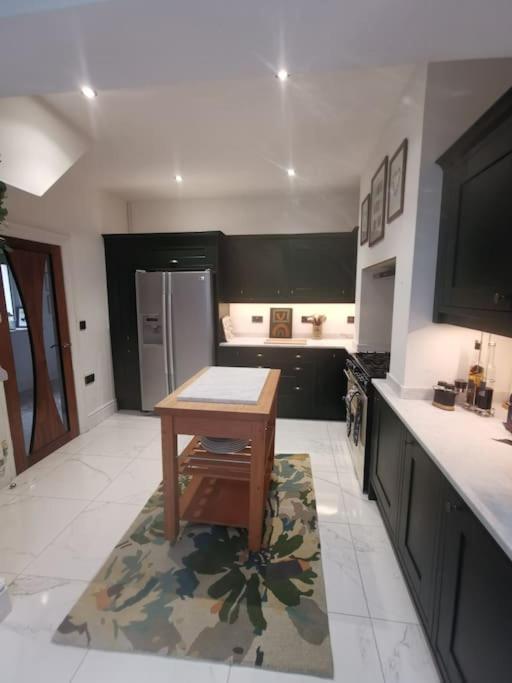 Prime Location For Snowdon, Family And Dog Friendly! Villa ลานเบอริส ภายนอก รูปภาพ