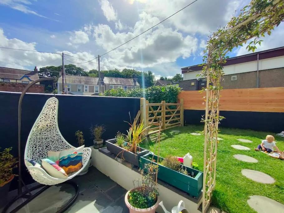 Prime Location For Snowdon, Family And Dog Friendly! Villa ลานเบอริส ภายนอก รูปภาพ
